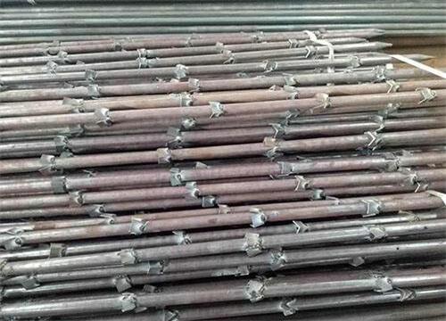 独山隧道钢花管